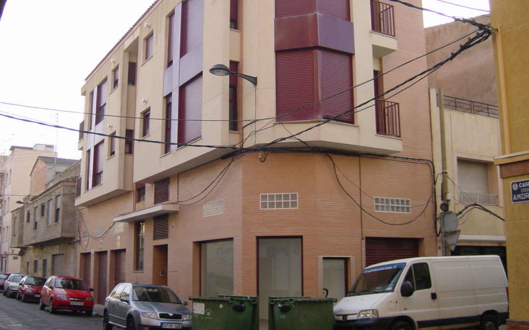 Edificio de viviendas calle Salud